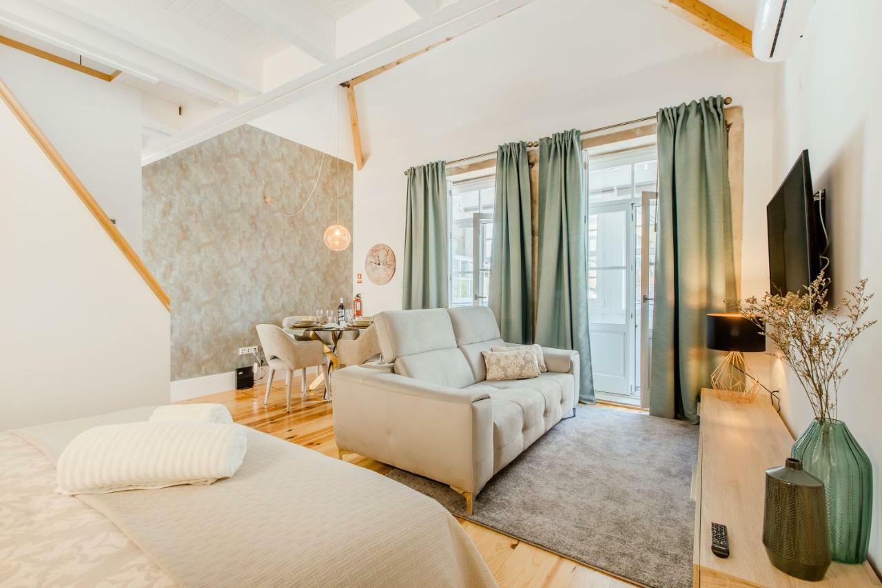 Santa Catarina Charming Loft Apartment Porto Bagian luar foto