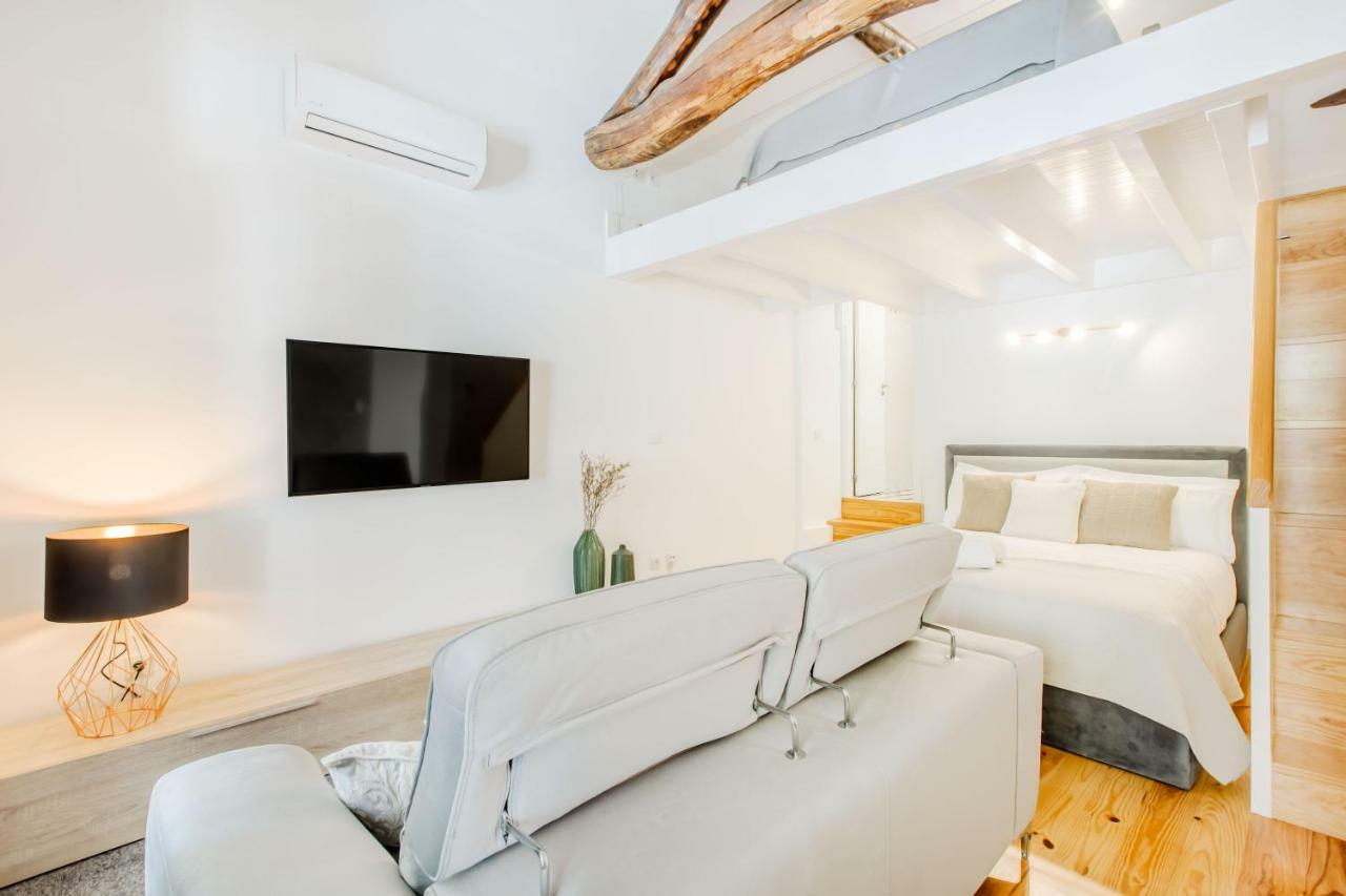 Santa Catarina Charming Loft Apartment Porto Bagian luar foto