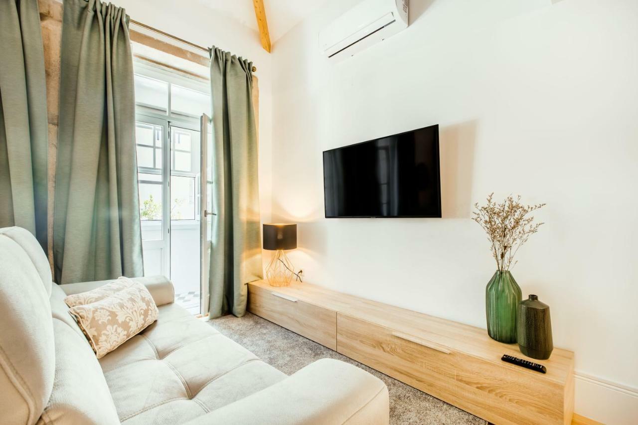 Santa Catarina Charming Loft Apartment Porto Bagian luar foto